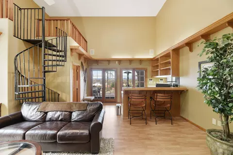 Living - 12963 Glen Circle Rd, Poway, CA 92064 photo 9 of 11