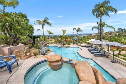 Exterior - 12963 Glen Circle Rd, Poway, CA 92064 photo 7 of 16