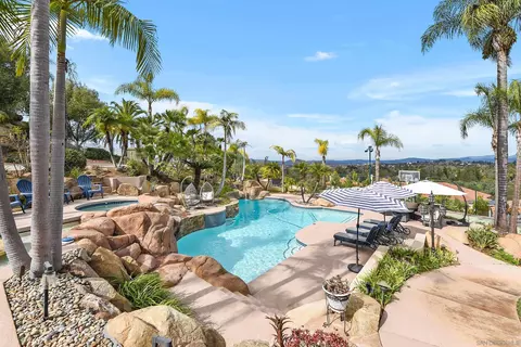 Exterior - 12963 Glen Circle Rd, Poway, CA 92064 photo 5 of 16