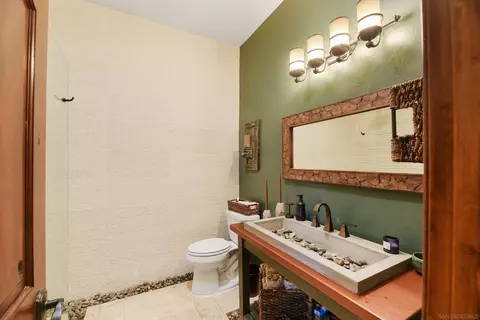 Bath - 12963 Glen Circle Rd, Poway, CA 92064 photo 1 of 10