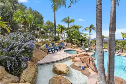 Exterior - 12963 Glen Circle Rd, Poway, CA 92064 photo 6 of 16