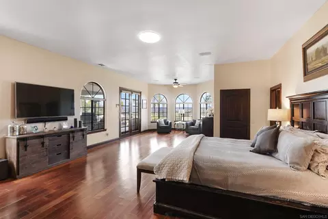 Bedroom - 12963 Glen Circle Rd, Poway, CA 92064 photo 6 of 7