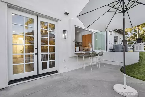 Exterior - 3205 Brookside Ln, Encinitas, CA 92024 photo 4 of 16