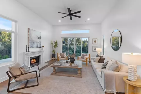 Living - 3205 Brookside Ln, Encinitas, CA 92024 photo 4 of 5