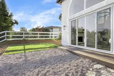 Exterior - 3205 Brookside Ln, Encinitas, CA 92024 photo 9 of 16