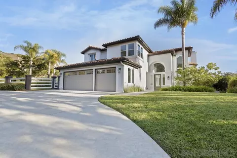 Exterior - 3205 Brookside Ln, Encinitas, CA 92024 photo 1 of 16