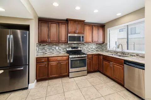 1530 Granite Hills Dr #E, El Cajon, CA 92019 photo 14