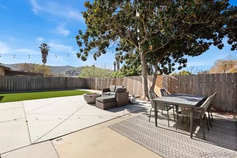 Exterior - 13140 Leaila Ln, Poway, CA 92064 photo 5 of 5