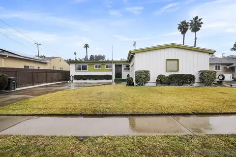 8070 Carlette St, La Mesa, CA 91942 photo 3