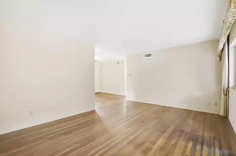 8070 Carlette St, La Mesa, CA 91942 photo 17