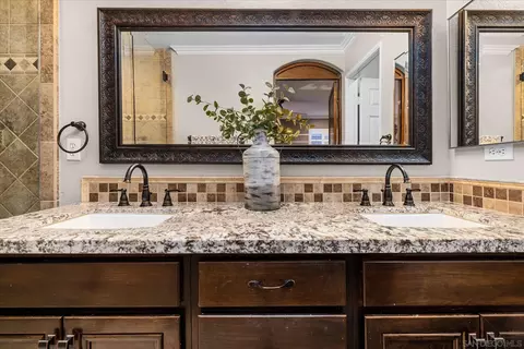 Bath - 2940 Sunhaven Ct, Alpine, CA 91901 photo 6 of 7