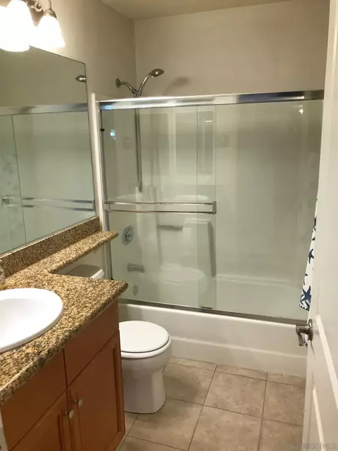 Bath - 1423 Graves Ave #111, El Cajon, CA 92021 photo 1 of 2