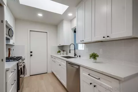 Kitchen - 8838 Greenridge Ave, Spring Valley, CA 91977 photo 1 of 3