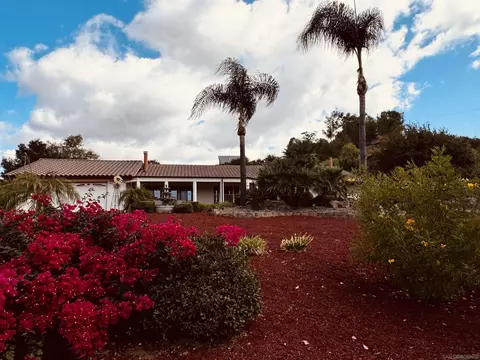 15831 Mussey Grade Rd, Ramona, CA 92065