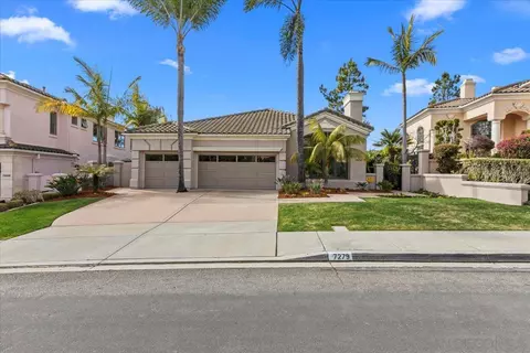 7279 Spoonbill Ln, Carlsbad, CA 92011 photo 2