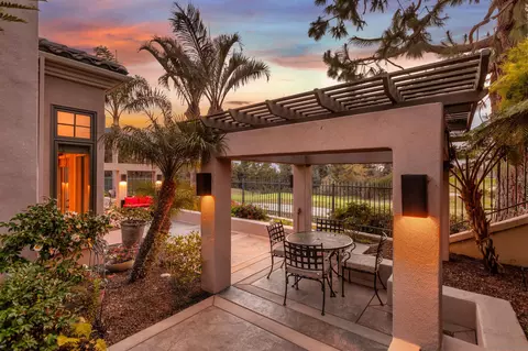 7279 Spoonbill Ln, Carlsbad, CA 92011 photo 5