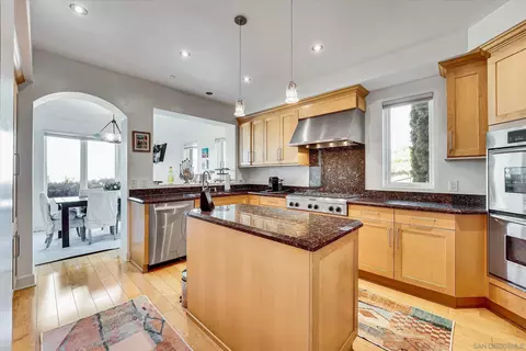 1010 Genter St #102, La Jolla, CA 92037 photo 11