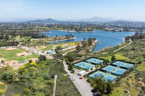 View/Area - 5440 Baltimore Dr #173, La Mesa, CA 91942 photo 10 of 12