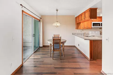 Dining - 5440 Baltimore Dr #173, La Mesa, CA 91942 photo 1 of 4