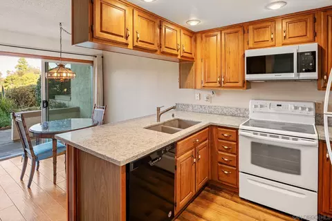 Kitchen - 5440 Baltimore Dr #173, La Mesa, CA 91942 photo 3 of 4