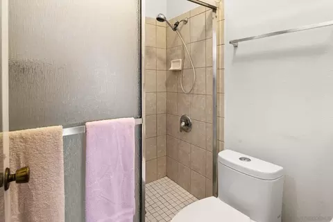Bath - 5440 Baltimore Dr #173, La Mesa, CA 91942 photo 3 of 4
