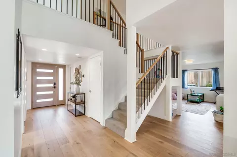 Entry Way - 135 Little Oaks Rd, Encinitas, CA 92024 photo 4 of 4