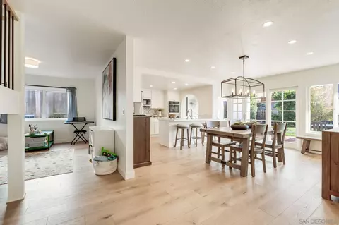 Dining - 135 Little Oaks Rd, Encinitas, CA 92024 photo 1 of 8