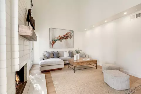 Living - 135 Little Oaks Rd, Encinitas, CA 92024 photo 3 of 4