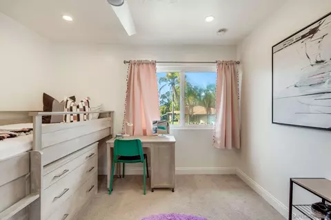Bedroom - 135 Little Oaks Rd, Encinitas, CA 92024 photo 1 of 8