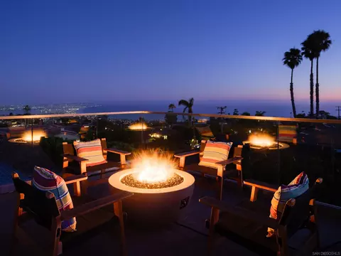 View/Area - 5976 Germaine Ln, La Jolla, CA 92037 photo 6 of 6