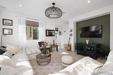 Living - 1635 Fig Tree Way, Oceanside, CA 92056 photo 4 of 4