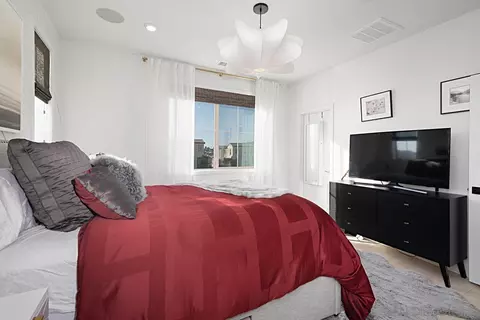 Bedroom - 1635 Fig Tree Way, Oceanside, CA 92056 photo 4 of 5