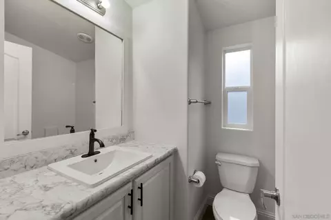 Bath - 22899 Byron Rd #77, Crestline, CA 92325 photo 3 of 4
