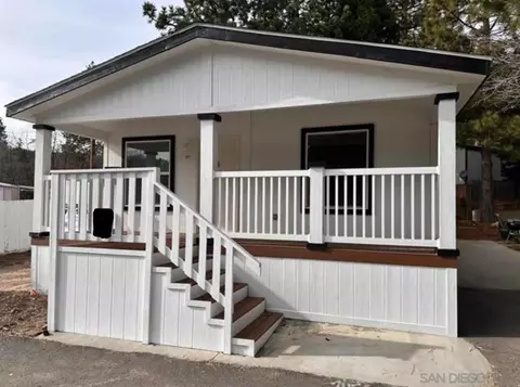 22899 Byron Rd #29, Crestline, CA 92325 photo 2