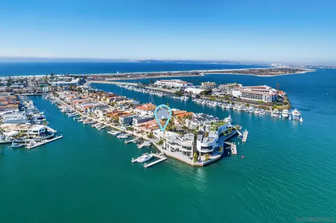 2 The Pt, Coronado, CA 92118