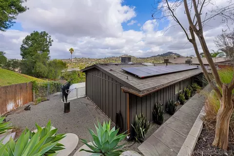 8788 Alpine Ave, La Mesa, CA 91941 photo 5