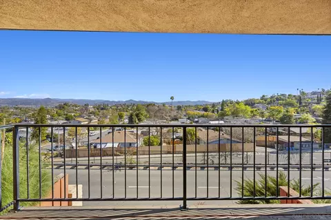 View/Area - 831 E 3rd Ave UNIT 4, Escondido, CA 92025 photo 2 of 4
