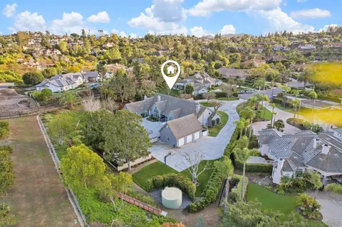 View/Area - 17702 Old Winery Way, Poway, CA 92064 photo 3 of 4