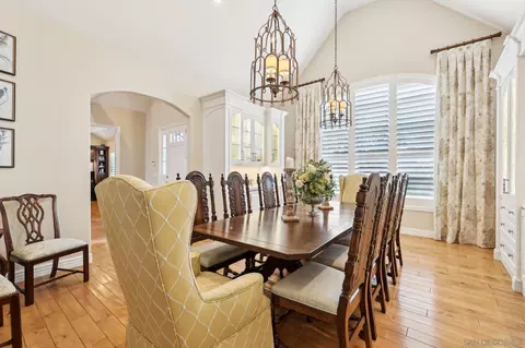 Dining - 17702 Old Winery Way, Poway, CA 92064 photo 1 of 4