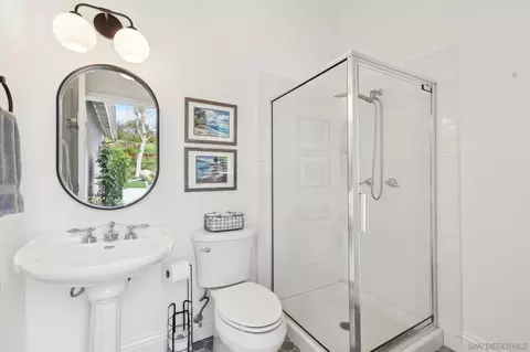 Bath - 17702 Old Winery Way, Poway, CA 92064 photo 13 of 13