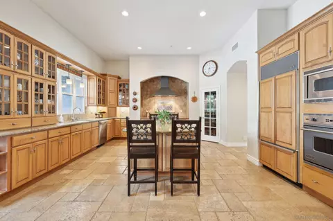Kitchen - 17702 Old Winery Way, Poway, CA 92064 photo 1 of 5