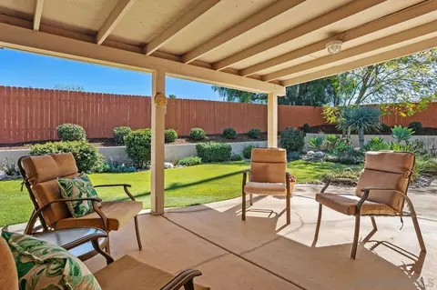 Exterior - 2830 Calmar Dr, Escondido, CA 92029 photo 5 of 15
