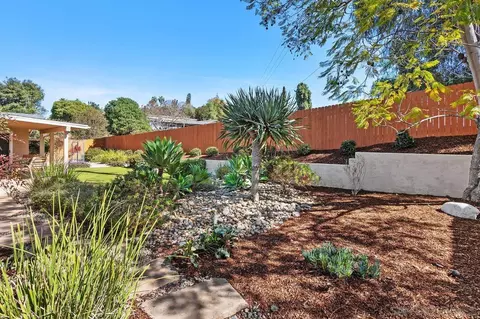 Exterior - 2830 Calmar Dr, Escondido, CA 92029 photo 7 of 15