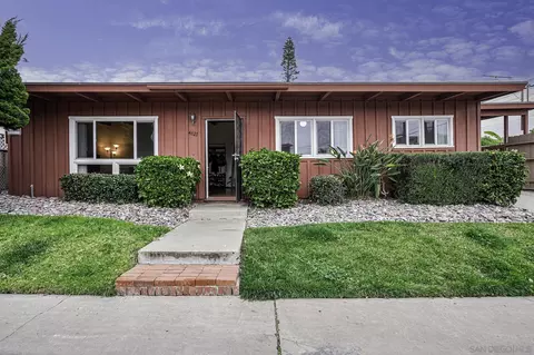 4827 Bayard St, San Diego, CA 92109