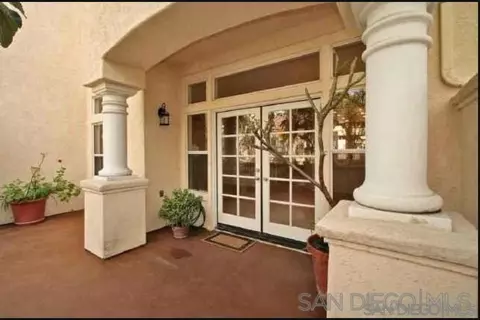 11158 12 Portobelo Dr, San Diego, CA 92124