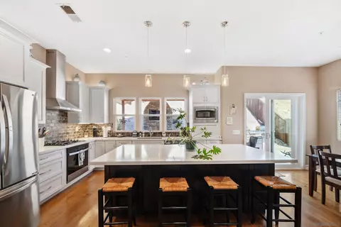Kitchen - 9806 Old Ridge Rd, Spring Valley, CA 91977 photo 5 of 6
