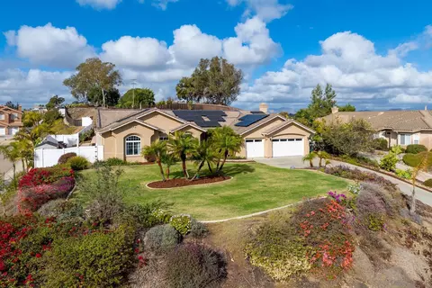 View/Area - 9806 Old Ridge Rd, Spring Valley, CA 91977 photo 7 of 9