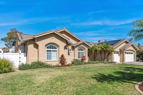 Exterior - 9806 Old Ridge Rd, Spring Valley, CA 91977 photo 3 of 16