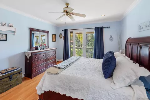 Bedroom - 13338 Arroya Vis, Poway, CA 92064 photo 3 of 9
