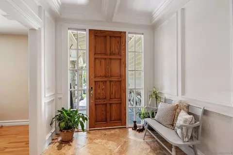 Entry Way - 13338 Arroya Vis, Poway, CA 92064 photo 1 of 2